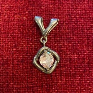 Premier Designs Pendant